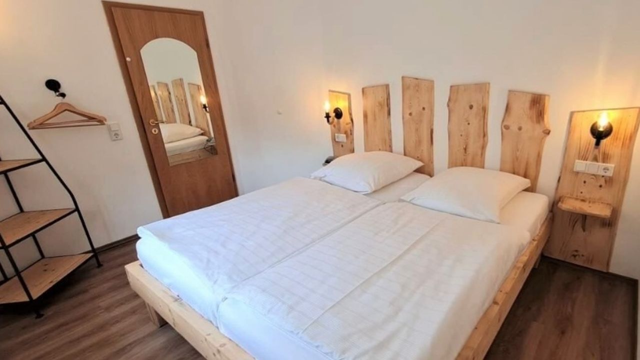 Gerwenshof, Familie Schmidt - Ferienwohnung Milchkammer - Niedersorpe Schmallenberger Sauerland Gerwenshof, Familie Schmidt - Ferienwohnung Milchkammer - Niedersorpe Schmallenberger Sauerland